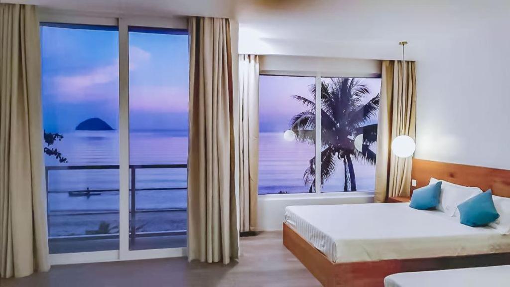Romblon Beach And Dive Resort Extérieur photo