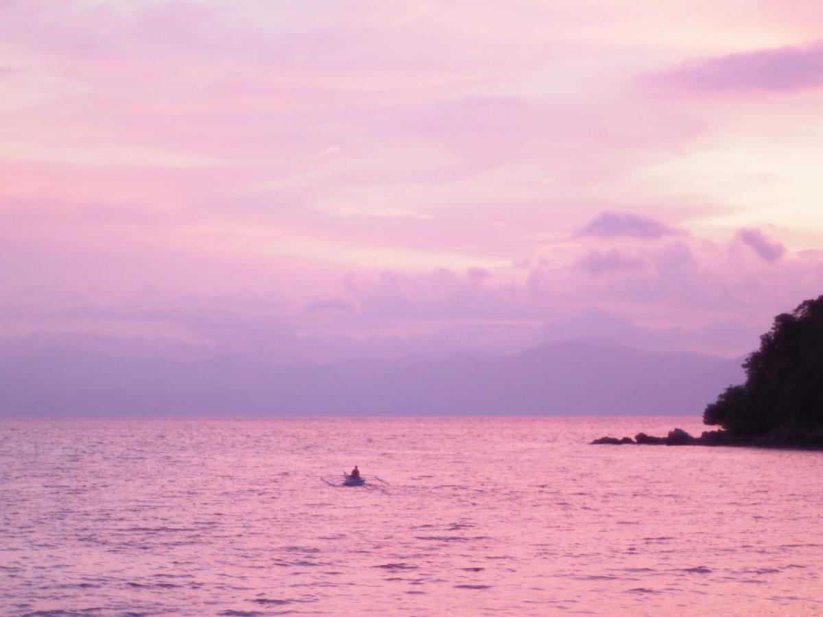 Romblon Beach And Dive Resort Extérieur photo